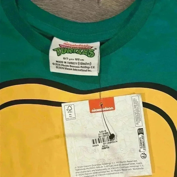 Teenage Mutant Ninja Turtles Graphic T-Shirt - Size 6/7 - Picture 2 of 3